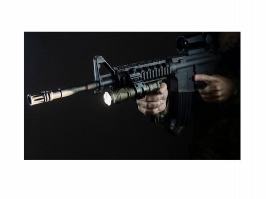 Фонарь Armytek Dobermann Pro Magnet USB Olive XHP35 HI 1400 lm тёплый